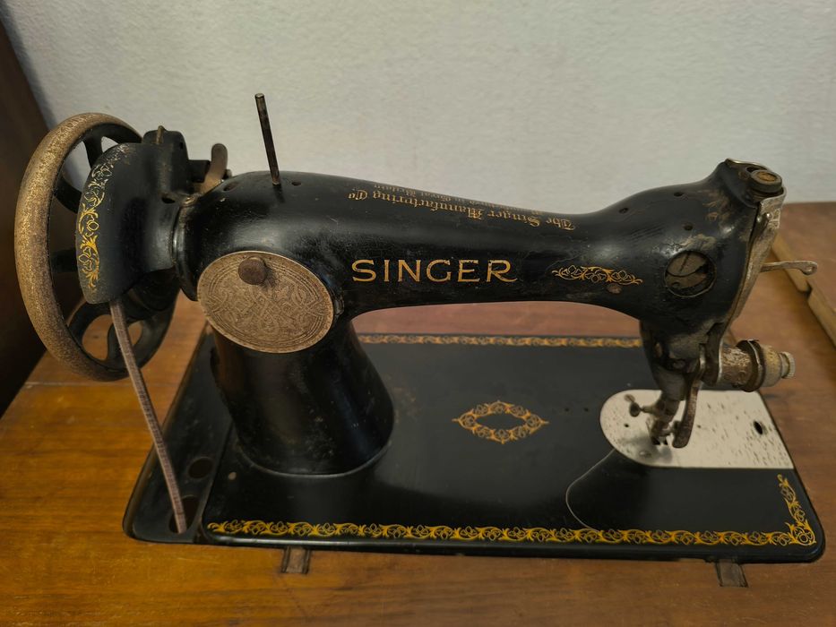 Máquina de Costura Vintage - Singer