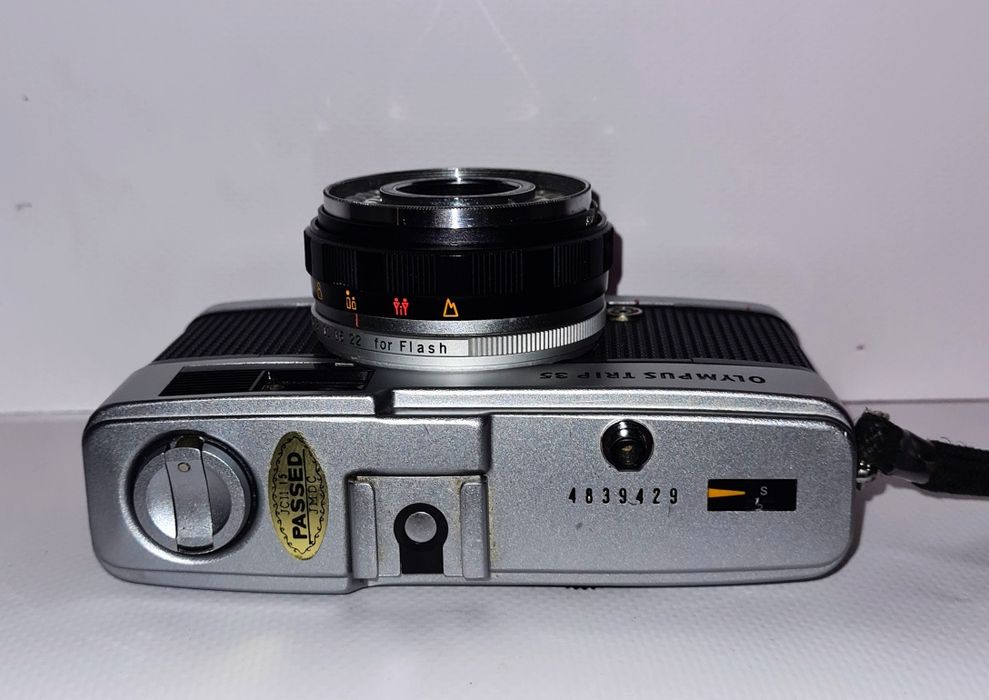 Olympus Trip 35 plus gratis Zenit E Koszalin • OLX.pl