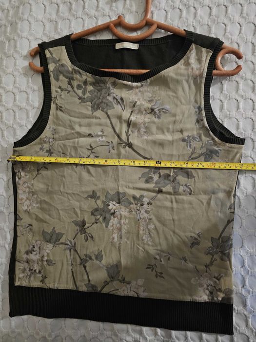 Camisola sem mangas em seda