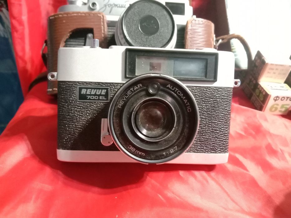 Фотоаппараты. Япония. СССР.