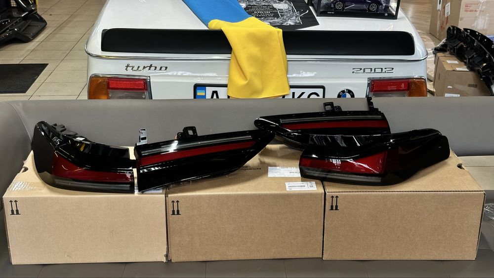 Стопи bmw g70 европа bmw i7 стопи фари shadowline