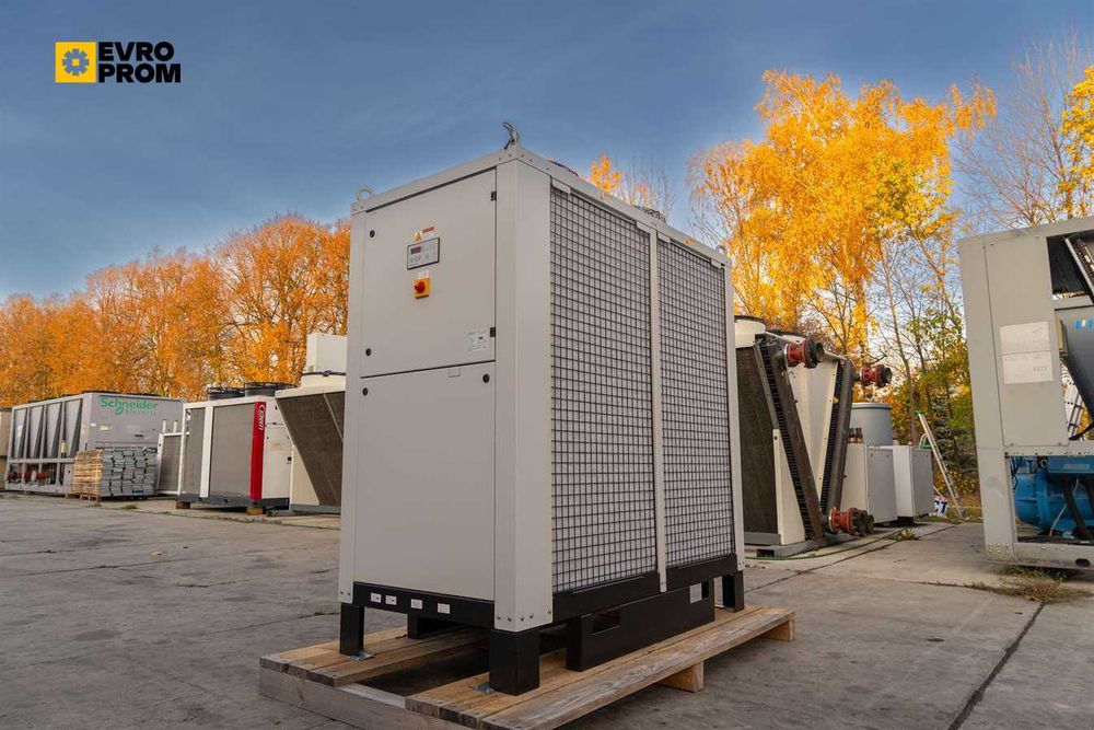 Чіллери та теплові насоси 25–100 кВт для ТПА, ПЕТ. Нові та Б/В