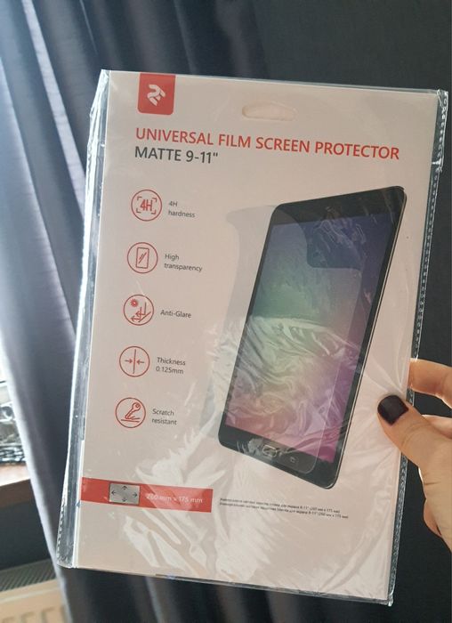 Защитная пленка для планшетов универсальная 9-11