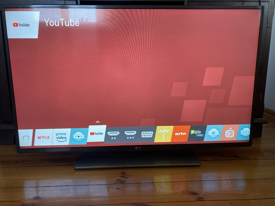 Telewizor LG 42LF652V + okulary 3D