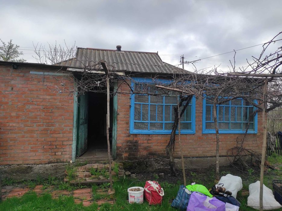 Продам будинок в селі