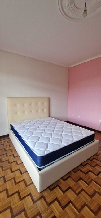 Camas de Casal Estofadas de Luxo 199€ Disp. em Várias Cores! 190x140m!