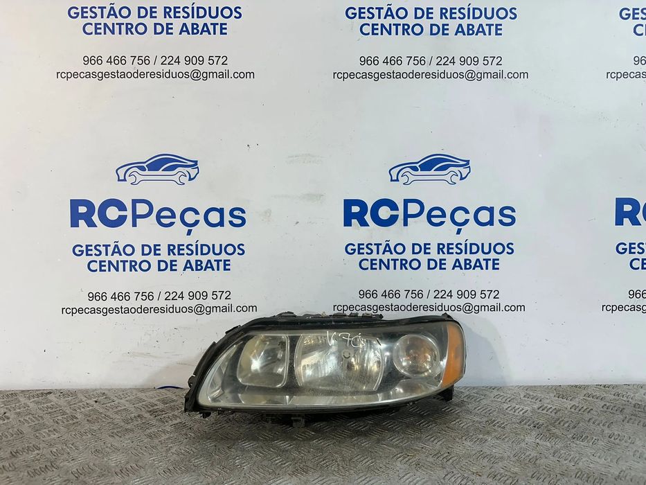 Otica Farol Esquerda Volvo V70 Original