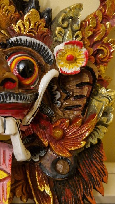 Drewniana maska Bali handmade