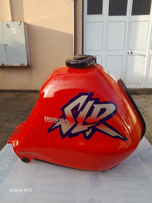Depósito de mota Honda SLR 650