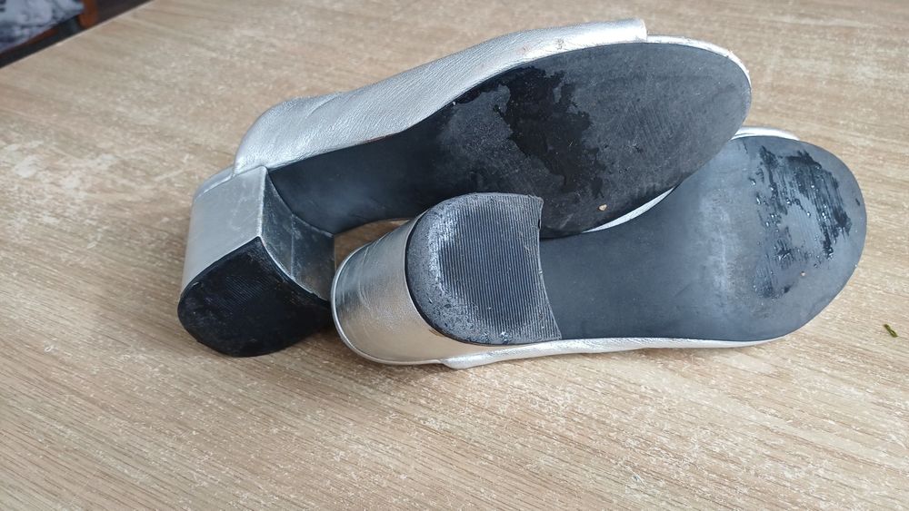 Жіноче взуття 25 см шкіра