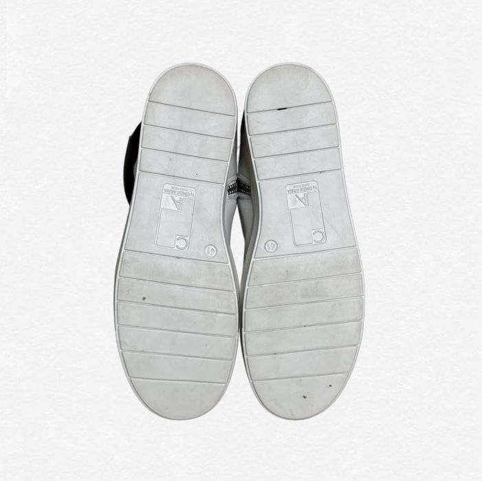 Cinzia Araia hight-top