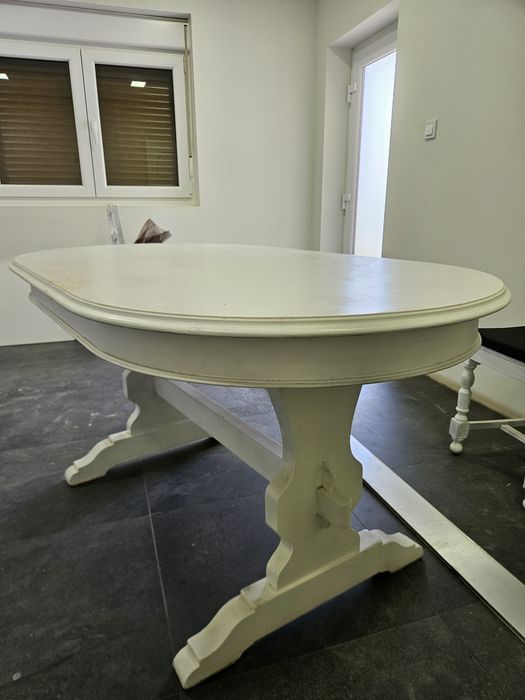 Mesa e cadeiras madeira