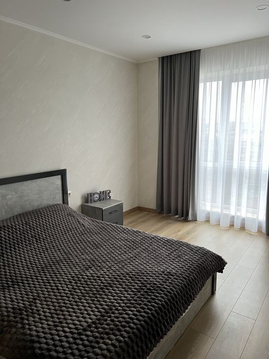 НЕМАЄ ВІДКЛЮЧЕНЬ! ПОДОБОВО центр новобудова 1-кімнатна квартира