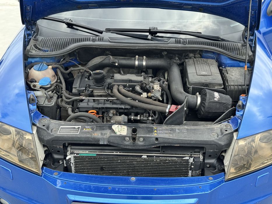 Skoda  VRS 2.0T.  .