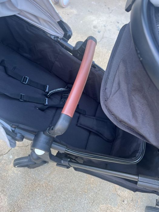 Carrinho bebé duplo