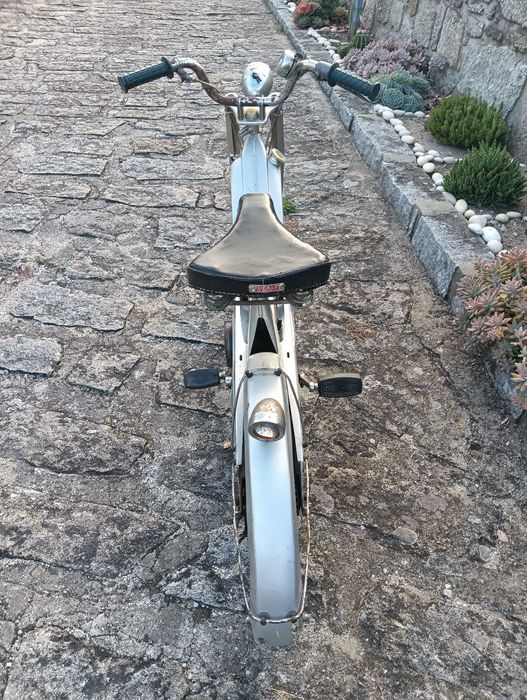 Mobylete marca Confort de 1970