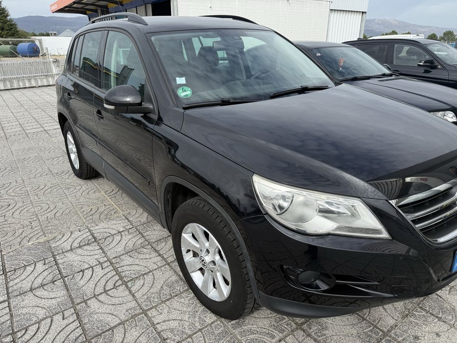 Vendo Vw Tiguan com motor novo 0 km