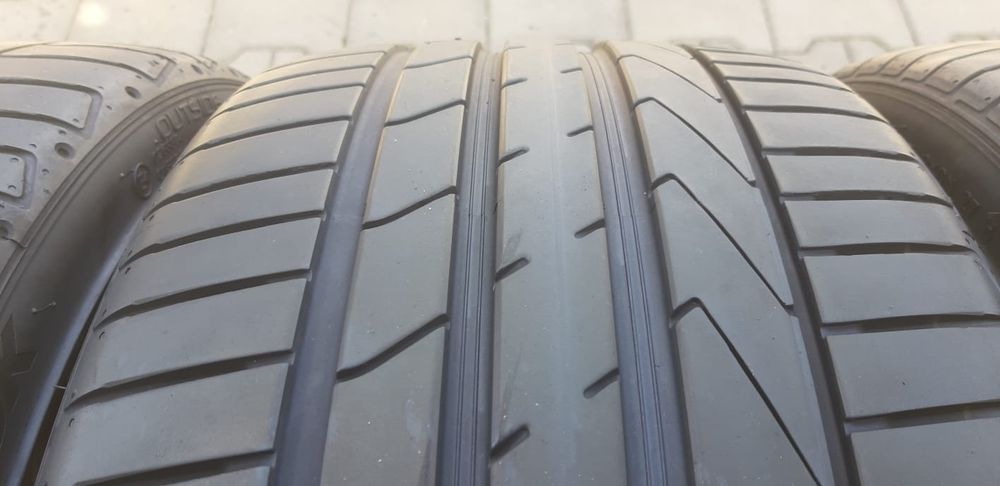 Opony Hankook 245 35 R19