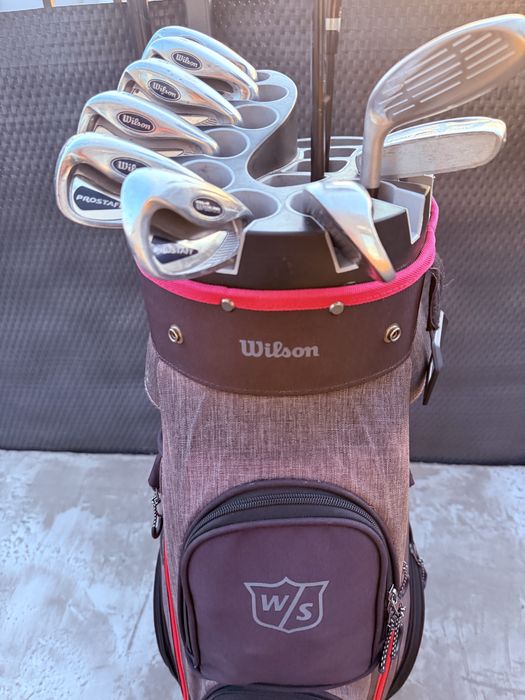 Zestaw golfowy Wilson Staff + torba z organizerem + kije (Irony 5-SW, Driver, Wood, Putter)