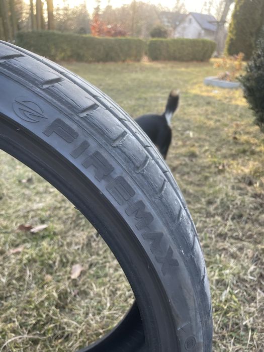 Opony firemax 215/35/19 2szt