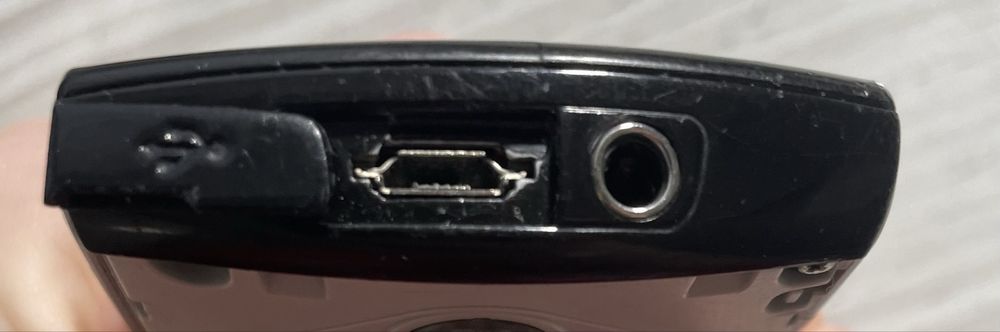 Samsung GT-S5620