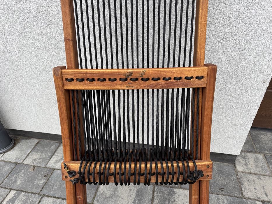 Деревʼяний Шезлонг привезений з Нідерландів.