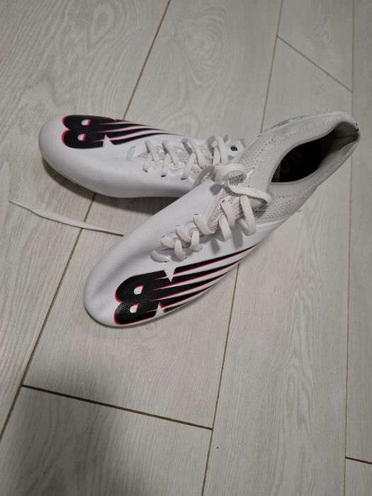 Нові бутси NEW BALANCE