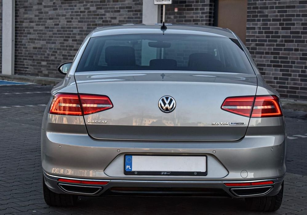 Volkswagen Passat DSG Sedan R Line zamiana