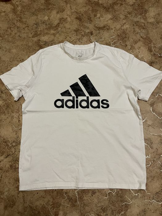 Футболка Adidas Camo