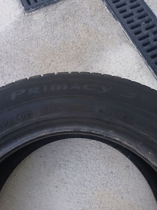 2 pneus 215 60 r16 Michelin