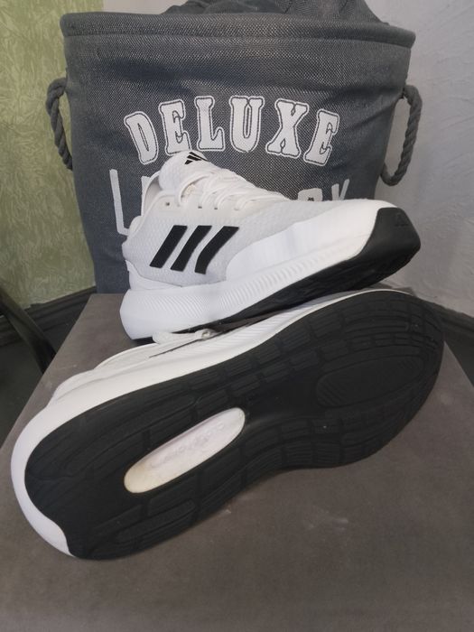 Adidas Runflacon 3.0 кросівки жіночі.