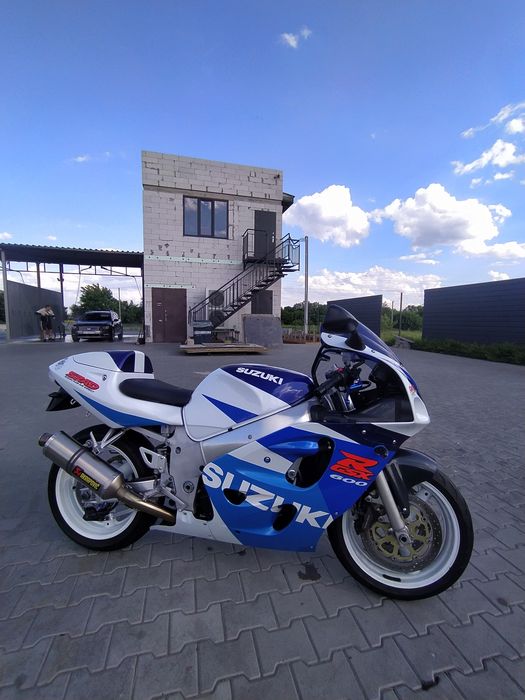 suzuki gsxr 600 srad - Купить новый и б/у транспорт - Цена на OLX.ua