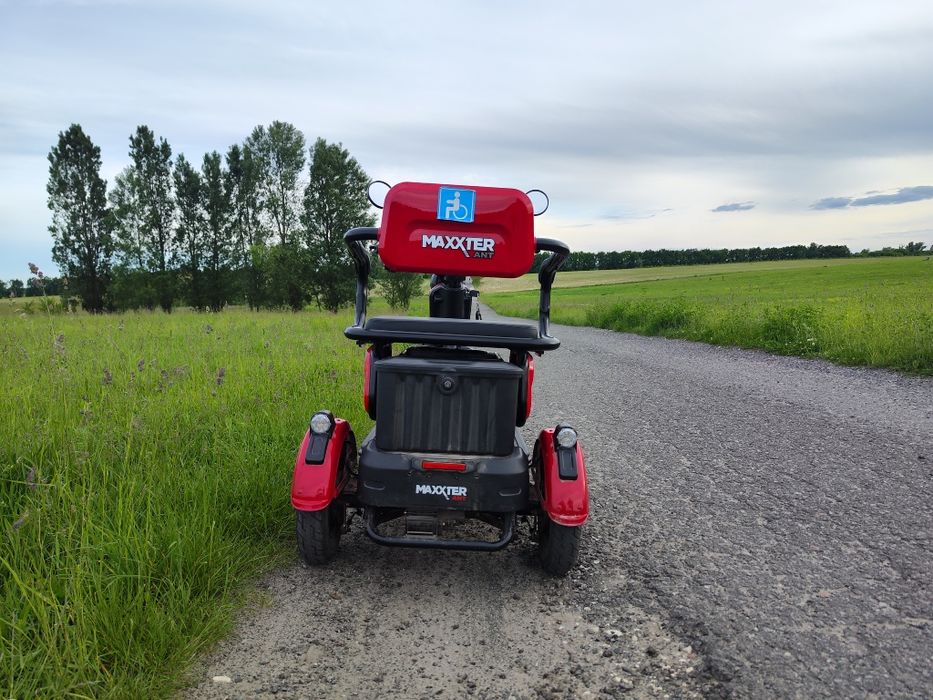 Продам Електроскутер Maxxter ANT 500 Вт (Red)