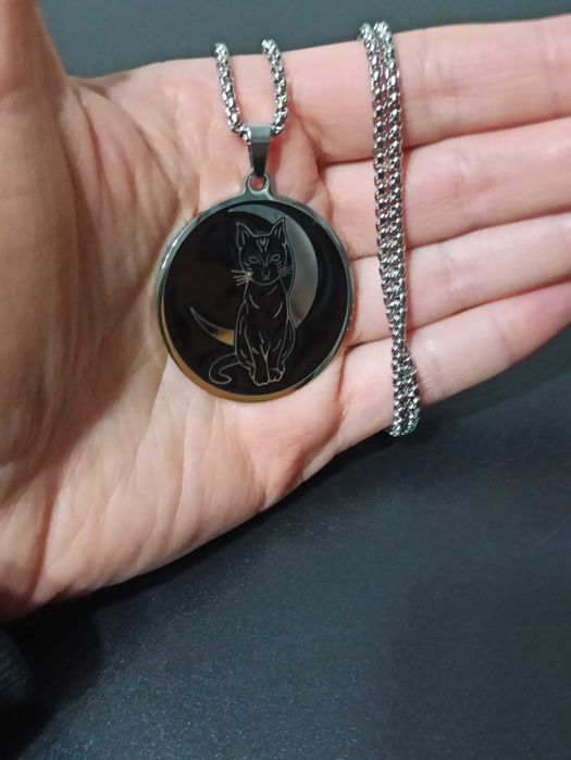 Naszyjnik amulet DUŻY KOT KSIĘŻYC gotyk SREBRNO - CZARNY na prezent
