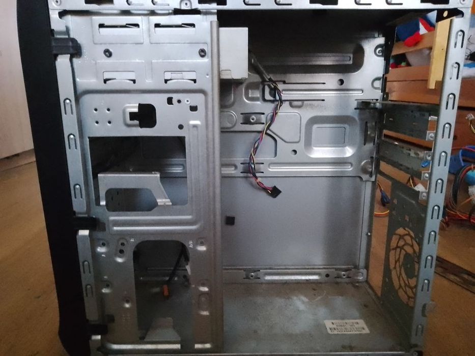 Obudowa micro-ATX zdjęcia na pv