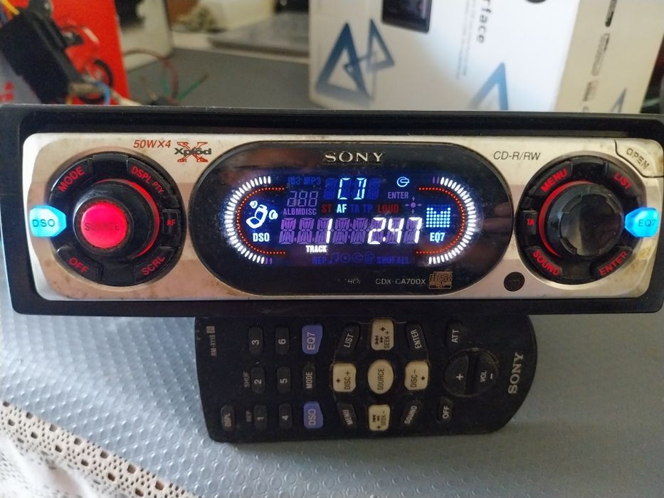 Auto radio digital  com leitor de cd ( varios ) impecavel