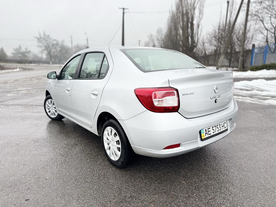 Renault logan 131т пробег не бит не крашен гбо 4