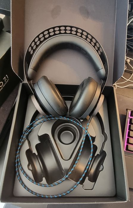 Headphones lenovo legion h500 pro 7.1