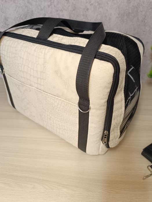 Сумка переноска для собак та котів