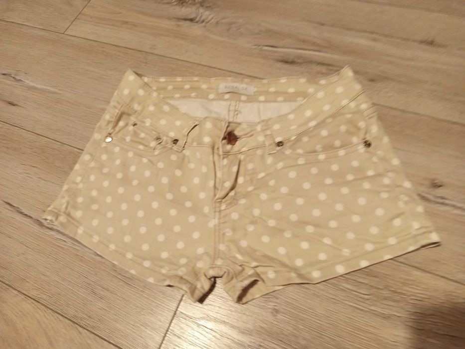 Krótkie spodenki