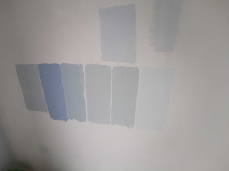 Próbki farb Tikkurilla mieszalnik beże, szarości, błękity, róże