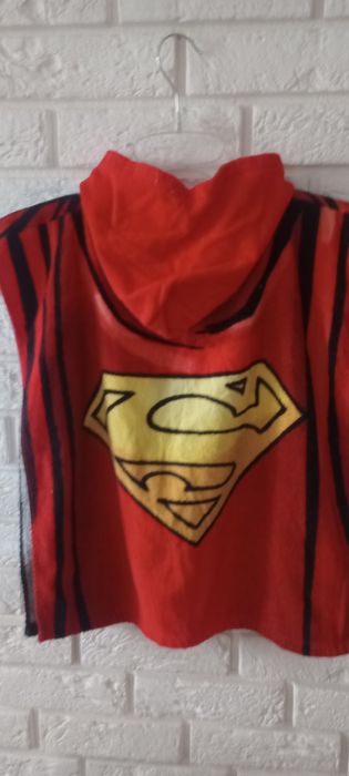Ponczo kąpielowe dla chłopca Supermen