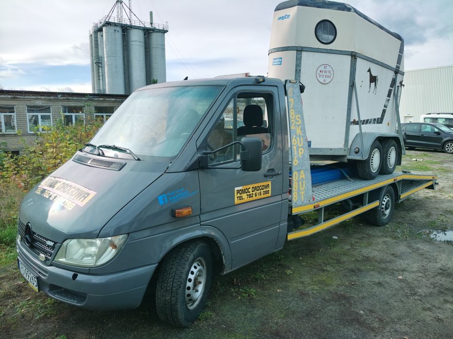 Autolaweta Pomoc Drogowa Transport S17 Garbów