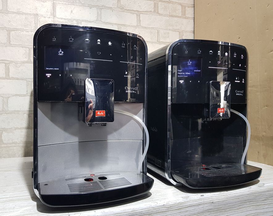 Кавомашина/кофемашина  Melitta Caffeo Barista б/у з Німеччини