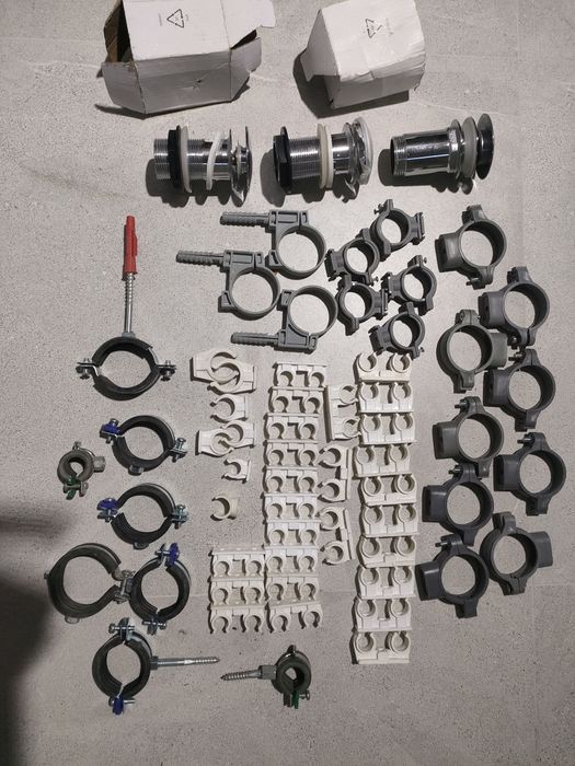 Zestaw elementów hydrauliki rura Pex ,kolanka ,rury kanalizacyjne. zaw