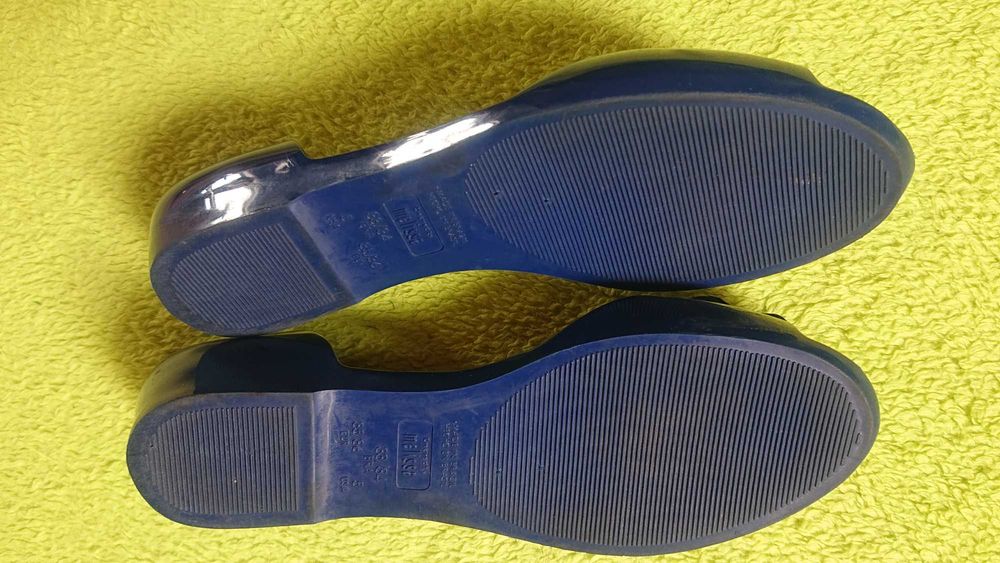 Melissa r.33/34 / buty melliski / meliski / Mel
