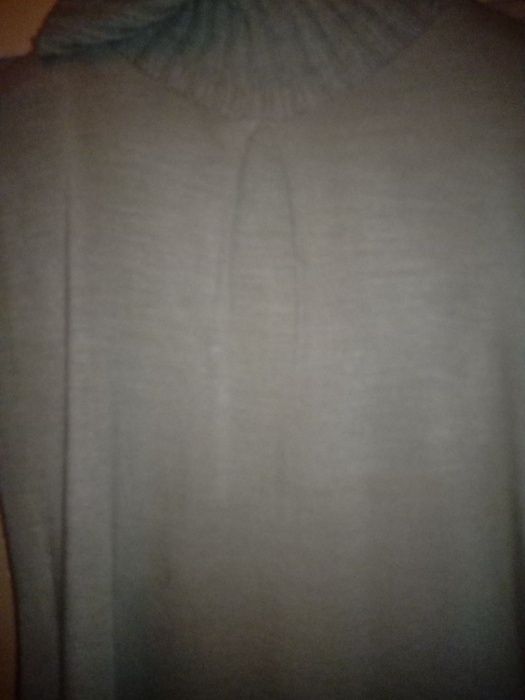 1Vestido Stradivarius, 2 Zara