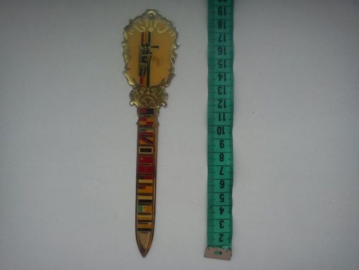 Канцелярский ножик, закладка К.Т.М. 1990 для открытия конвертов, писем