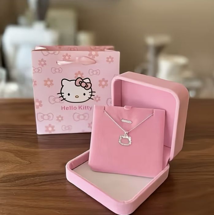 Подарунковий набір Hello Kitty (підвіска + оксамитова шкатулка + пакет)