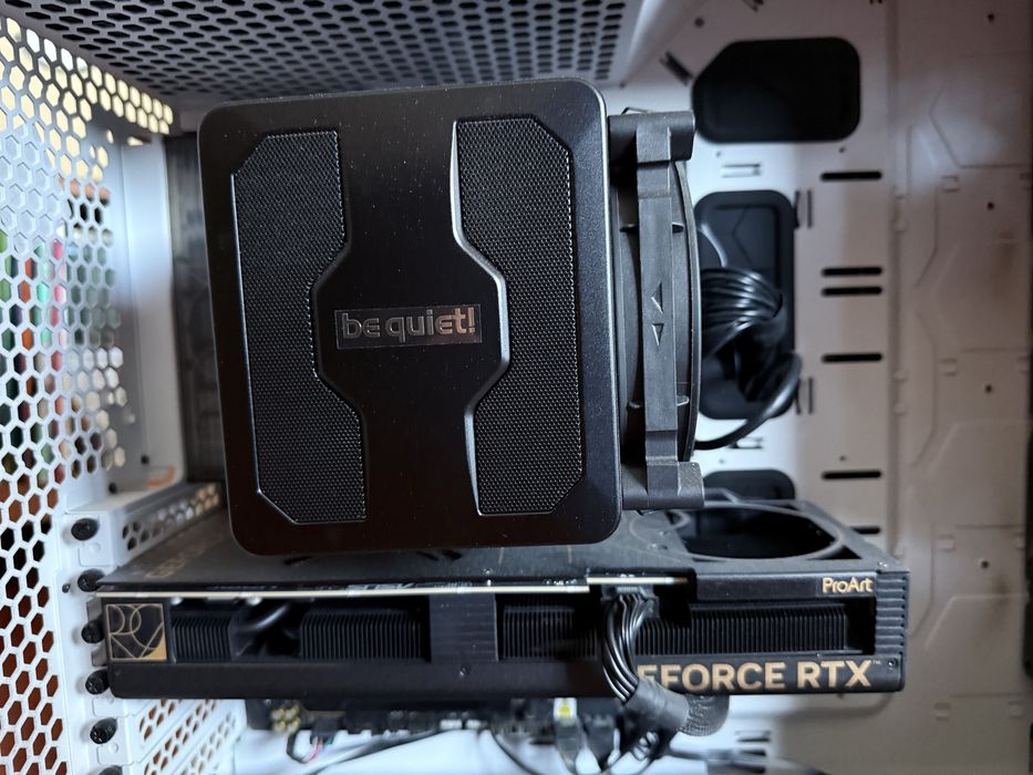 Workstation Edição Vídeo / DaVinci Resolve / Premiere / After Effects | i9-14900K | RTX 4080 Super | 128GB RAM | 5TB NVMe